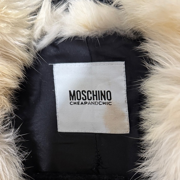 Vintage Moschino Black Wool Coat with Faux Fur Collar size 10 - Picture 4 of 8